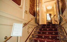 Alisa Hotel